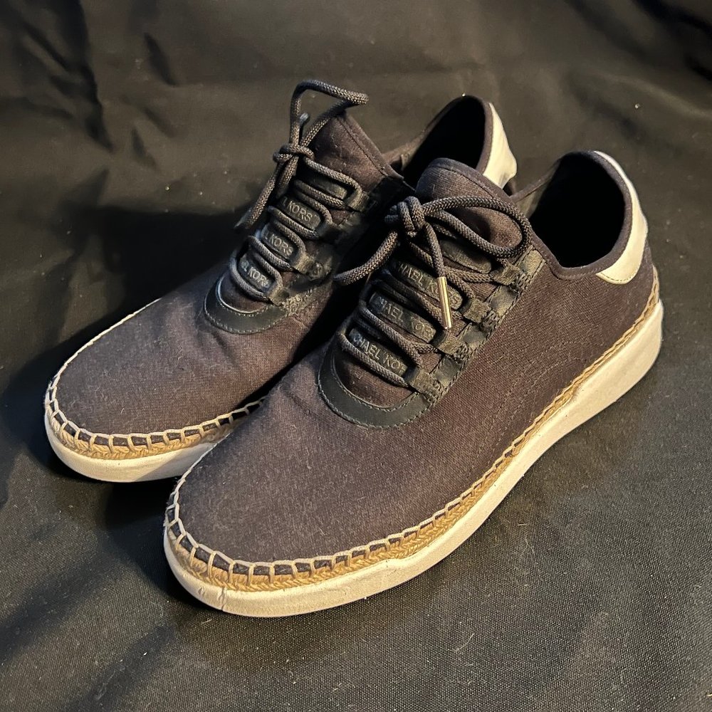 Womens Michael Kors Finch Black Sneakers size 9.